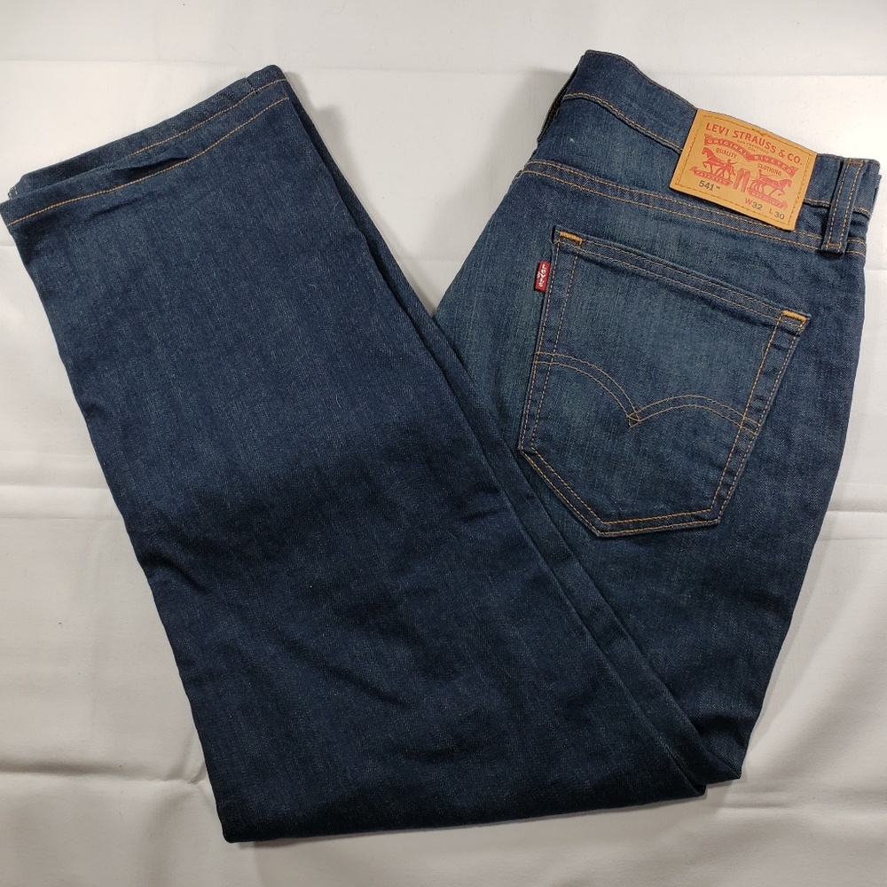 Levis 541™ Athletic Taper Dark Wash Jeans